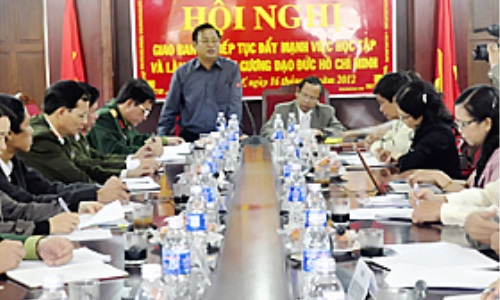 Đảng ủy Khối Doanh nghiệp tỉnh Thừa Thiên Huế kiểm điểm theo Nghị quyết Trung ương 4 (khóa XI)